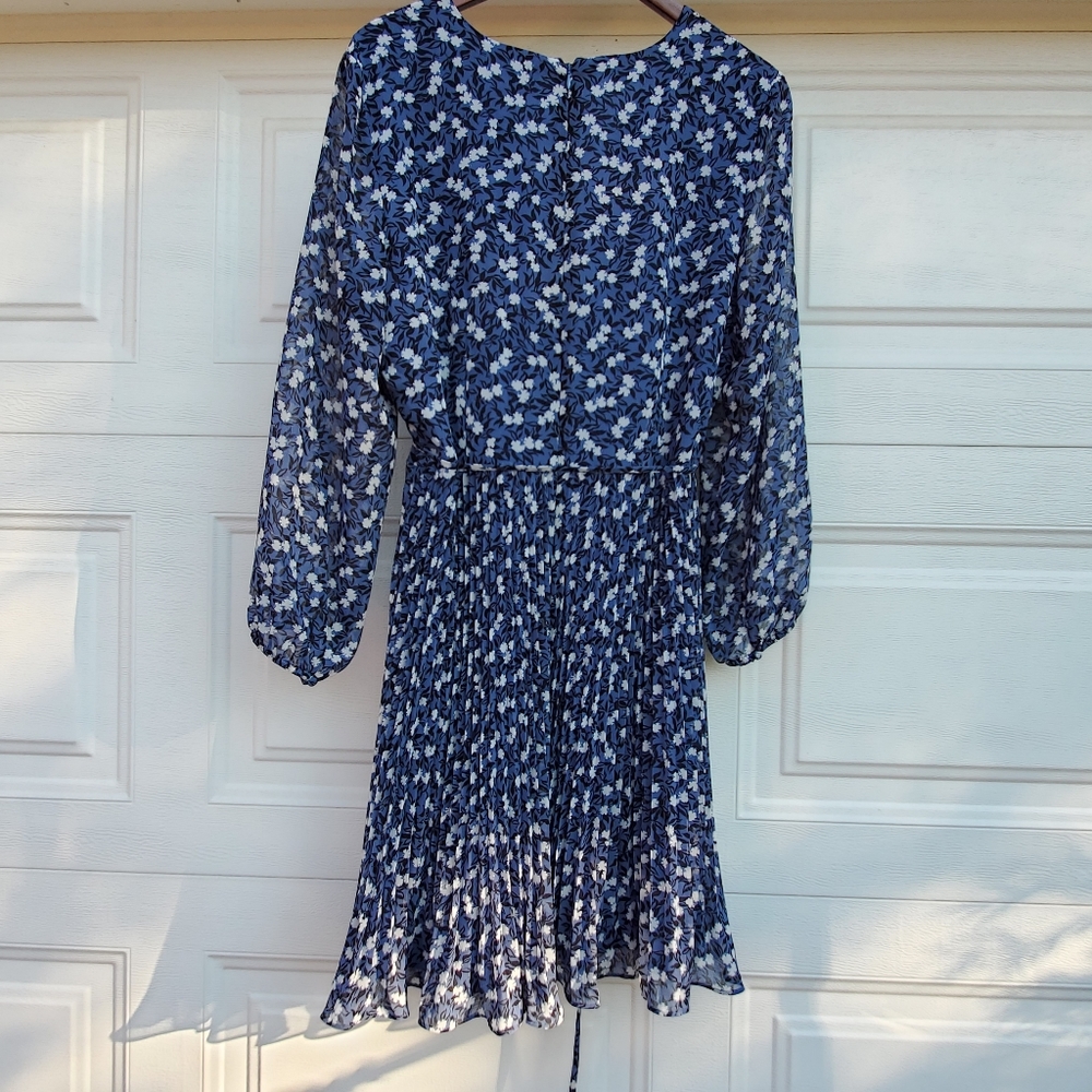 Ann Taylor Floral Dress Size 14